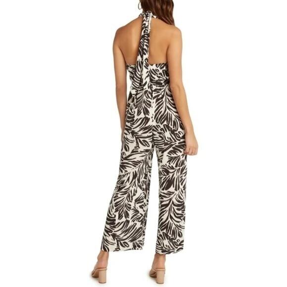 Willow Monaco Tropical Leaf Print Black and White Halter Jumpsuit Size S NWOT - Picture 2 of 8